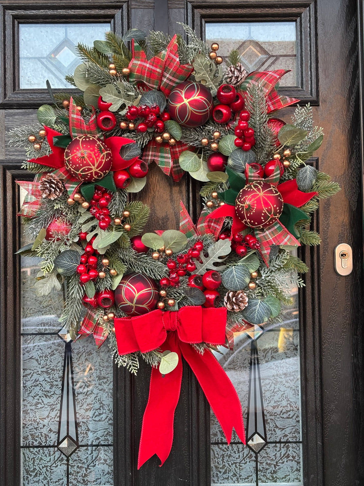 Lauren Traditional Christmas wreath