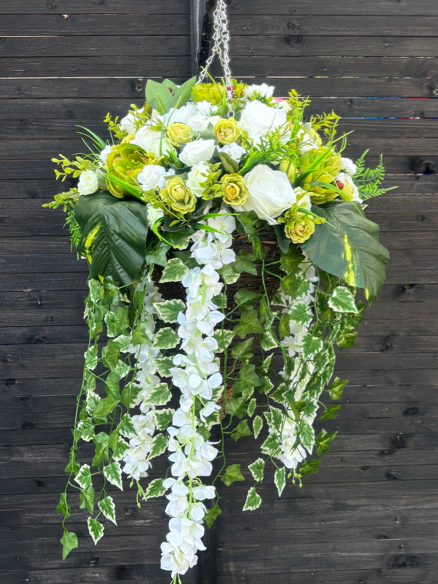 Deluxe Green and Ivory rattan basket