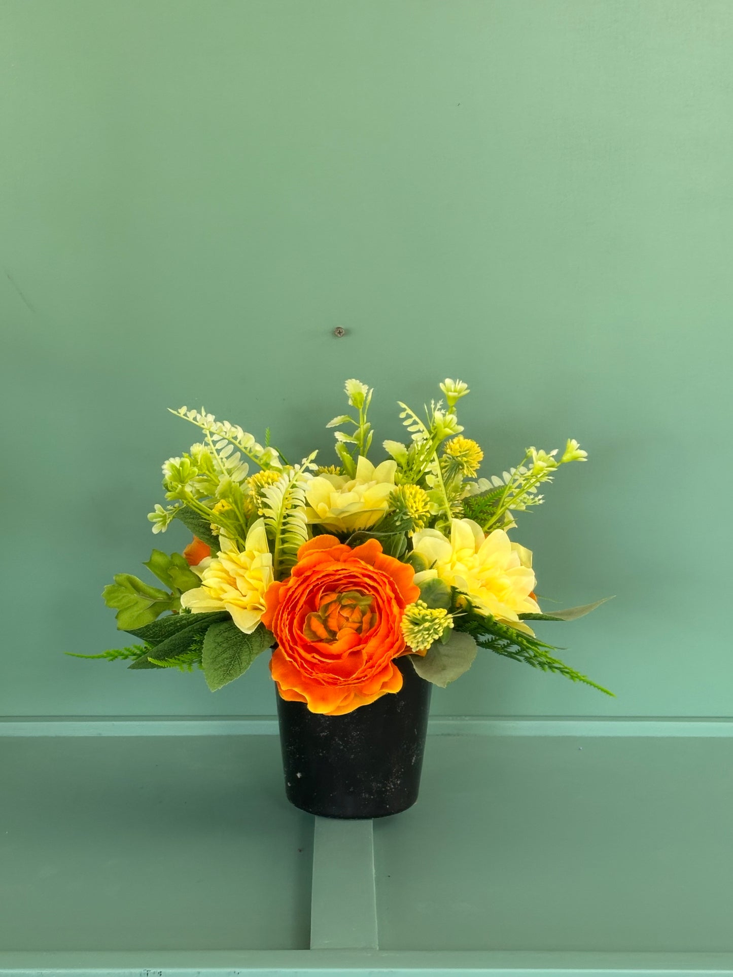 Grave Pot